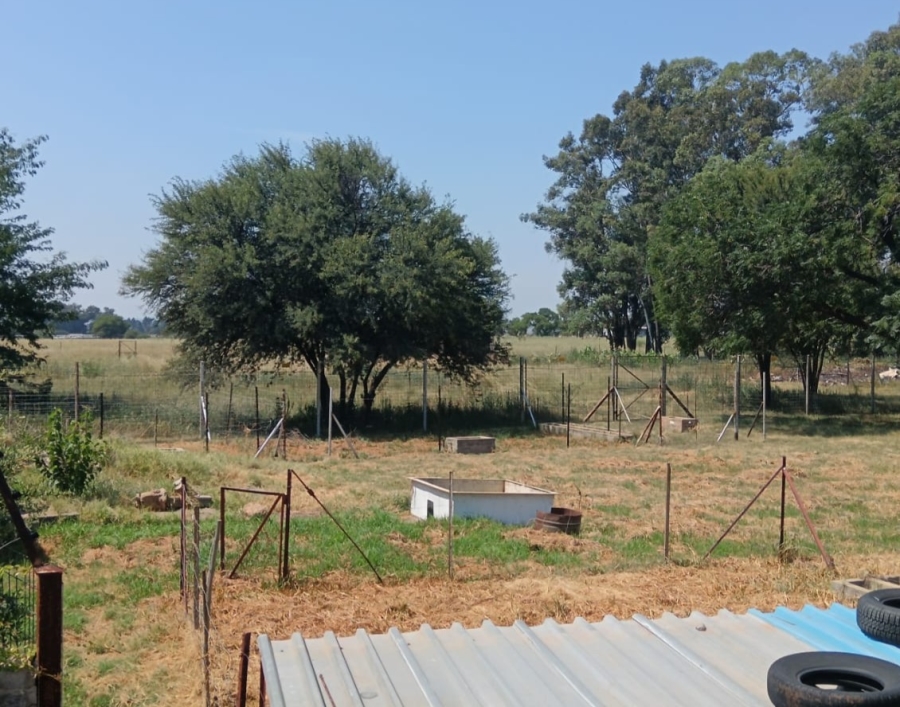 Commercial Property for Sale in Zuurfontein Gauteng