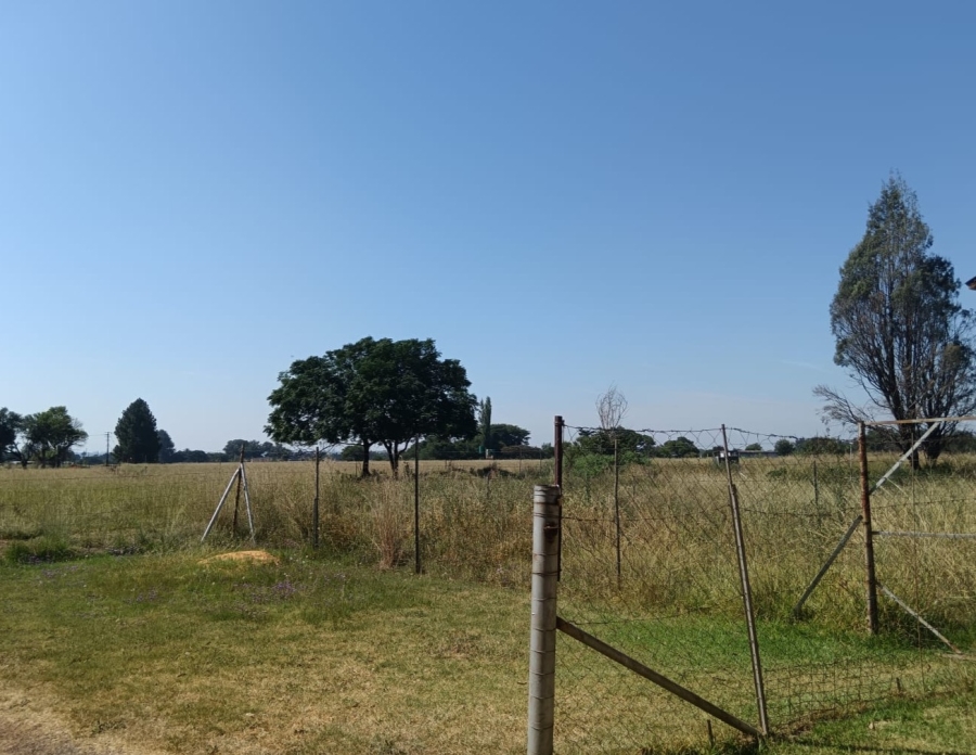 Commercial Property for Sale in Zuurfontein Gauteng