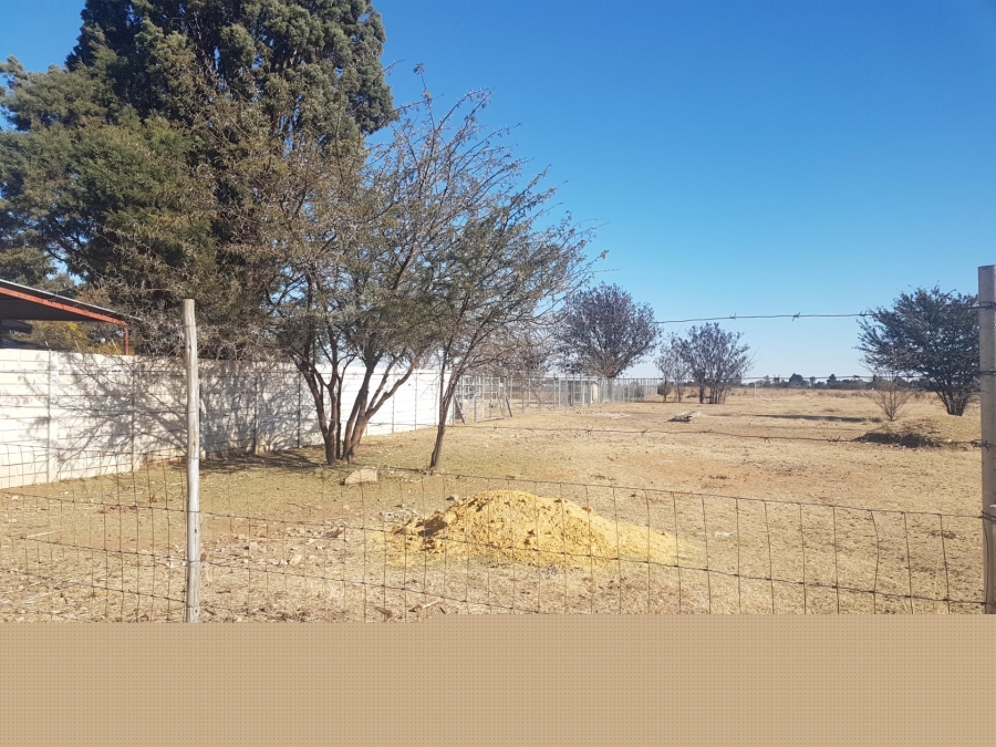 Commercial Property for Sale in Zuurfontein Gauteng