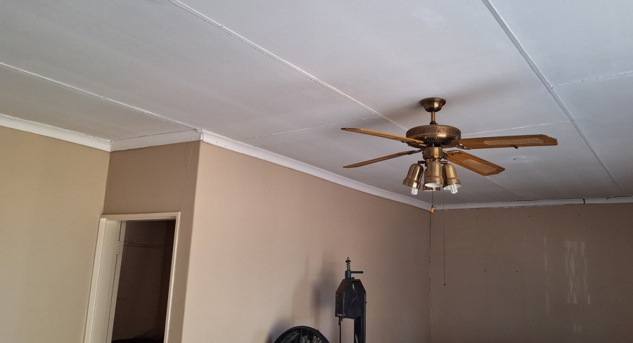 4 Bedroom Property for Sale in Vaalview Gauteng