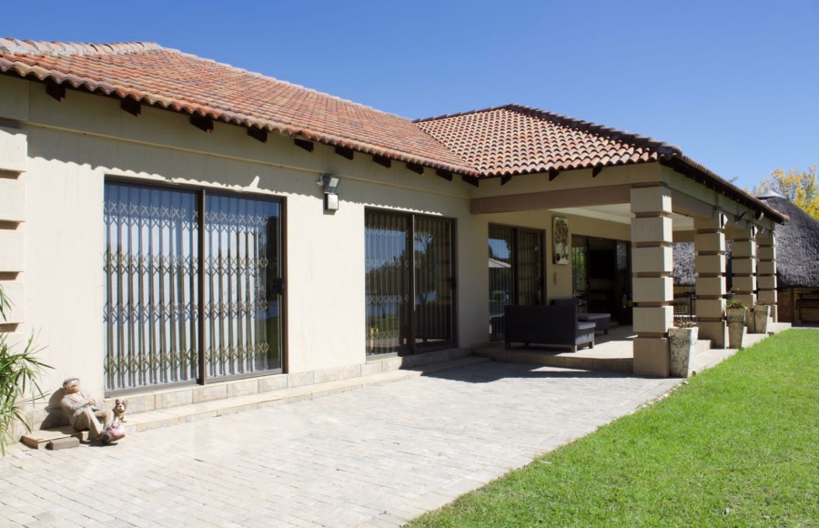 3 Bedroom Property for Sale in Kaalplaats Gauteng