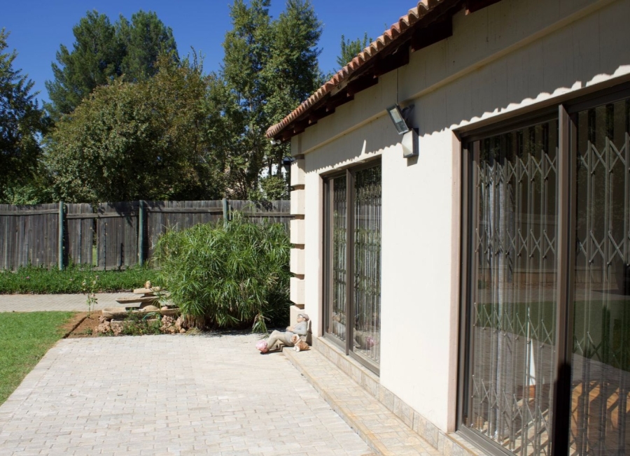 3 Bedroom Property for Sale in Kaalplaats Gauteng