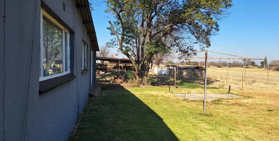 3 Bedroom Property for Sale in Nanescol Gauteng