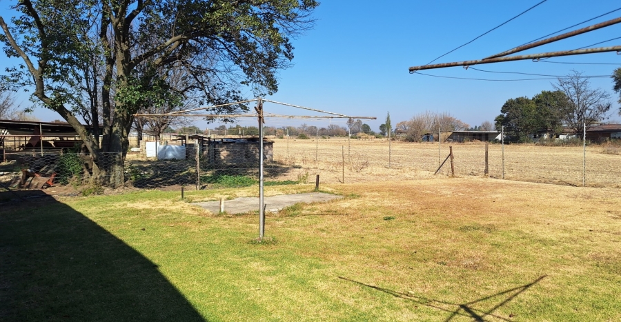 3 Bedroom Property for Sale in Nanescol Gauteng