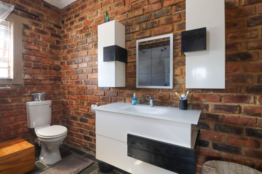 2 Bedroom Property for Sale in Kaalplaats East Gauteng