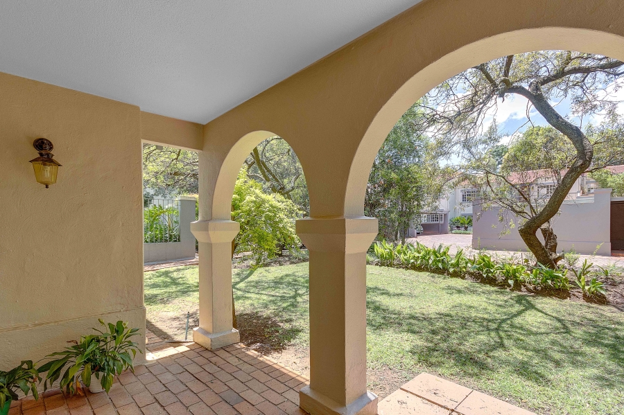 2 Bedroom Property for Sale in Bryanston Gauteng