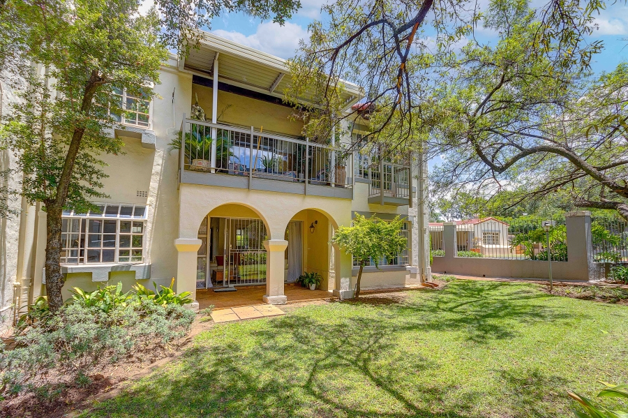 2 Bedroom Property for Sale in Bryanston Gauteng