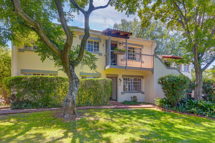 2 Bedroom Property for Sale in Bryanston Gauteng