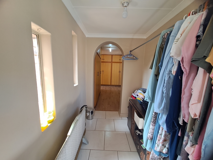 3 Bedroom Property for Sale in Meyerton Central Gauteng