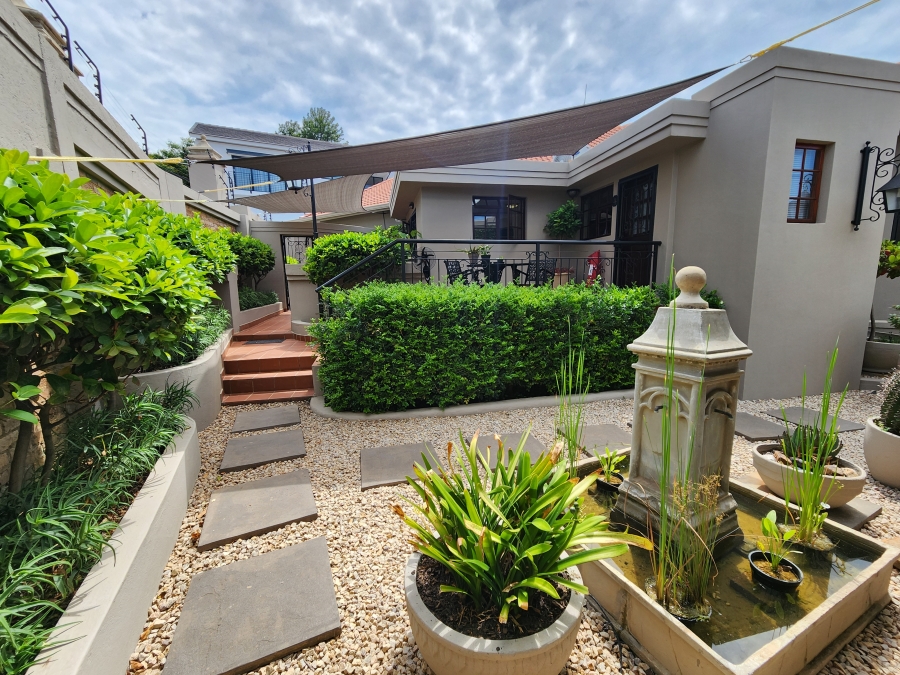 To Let 1 Bedroom Property for Rent in Waterkloof Ridge Gauteng