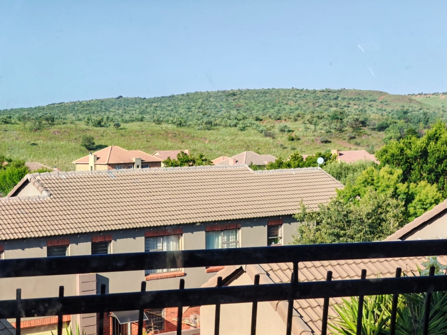 2 Bedroom Property for Sale in Noordheuwel Gauteng