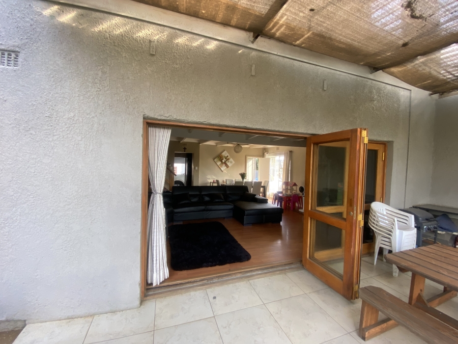 4 Bedroom Property for Sale in Albemarle Gauteng