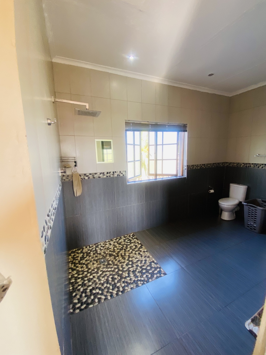 4 Bedroom Property for Sale in Albemarle Gauteng