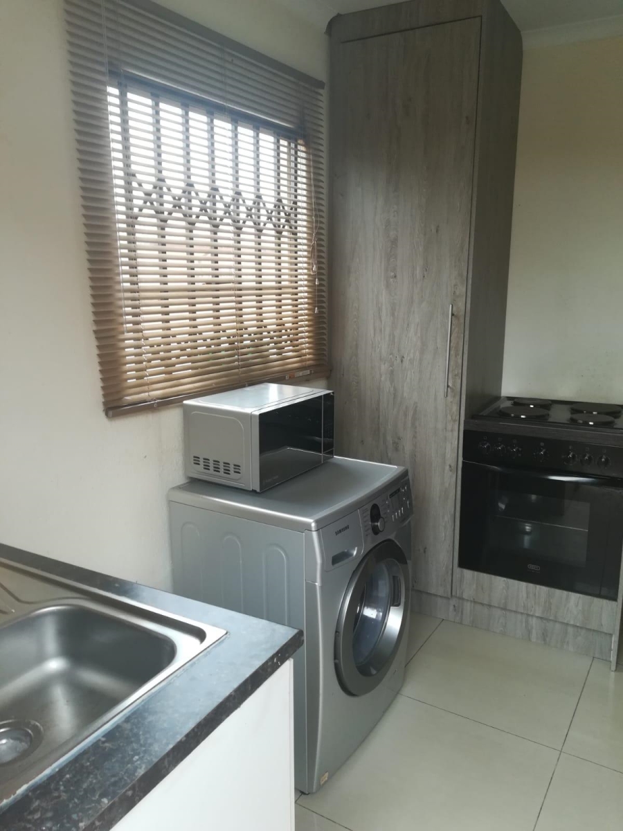 2 Bedroom Property for Sale in Vanderbijlpark CE 4 Gauteng