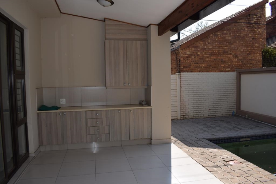 To Let 3 Bedroom Property for Rent in Muckleneuk Gauteng