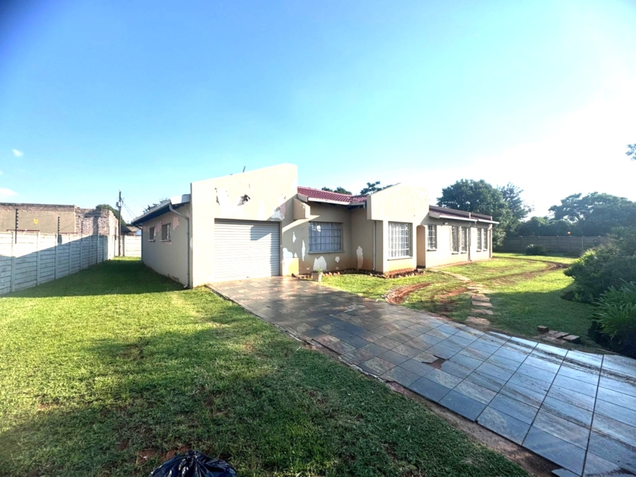 3 Bedroom Property for Sale in Dawn Park Gauteng