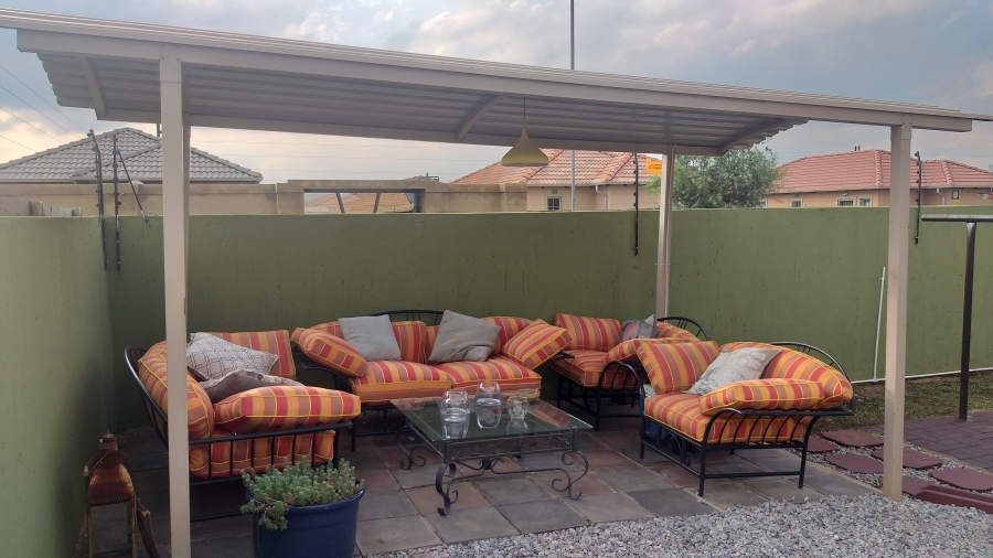 To Let 3 Bedroom Property for Rent in Sky City Gauteng