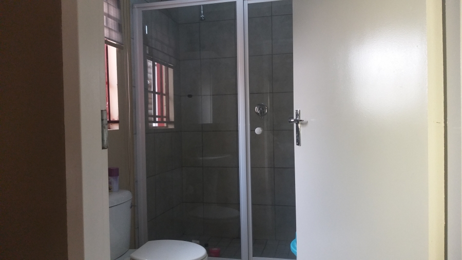 To Let 3 Bedroom Property for Rent in Sky City Gauteng