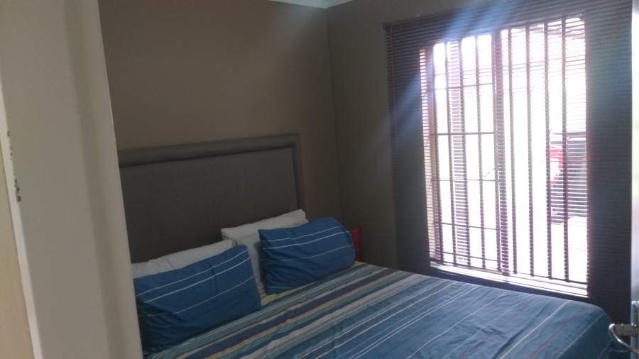 To Let 3 Bedroom Property for Rent in Sky City Gauteng