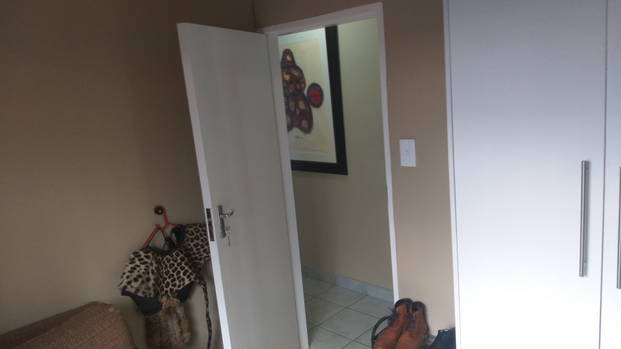 To Let 3 Bedroom Property for Rent in Sky City Gauteng