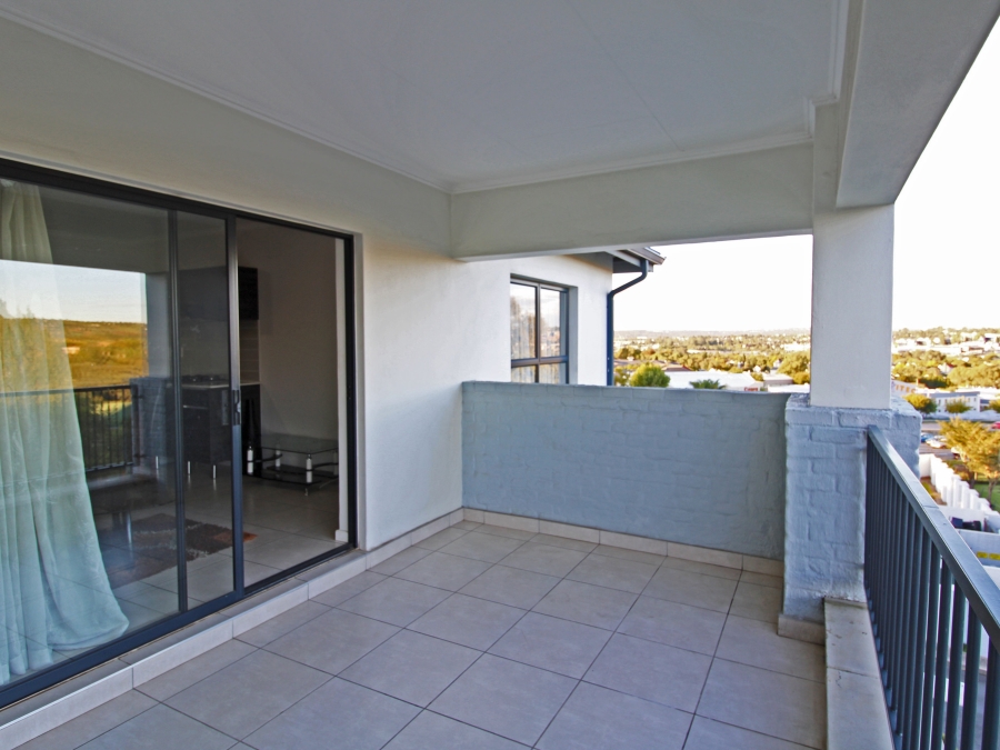 1 Bedroom Property for Sale in Bryanston Gauteng