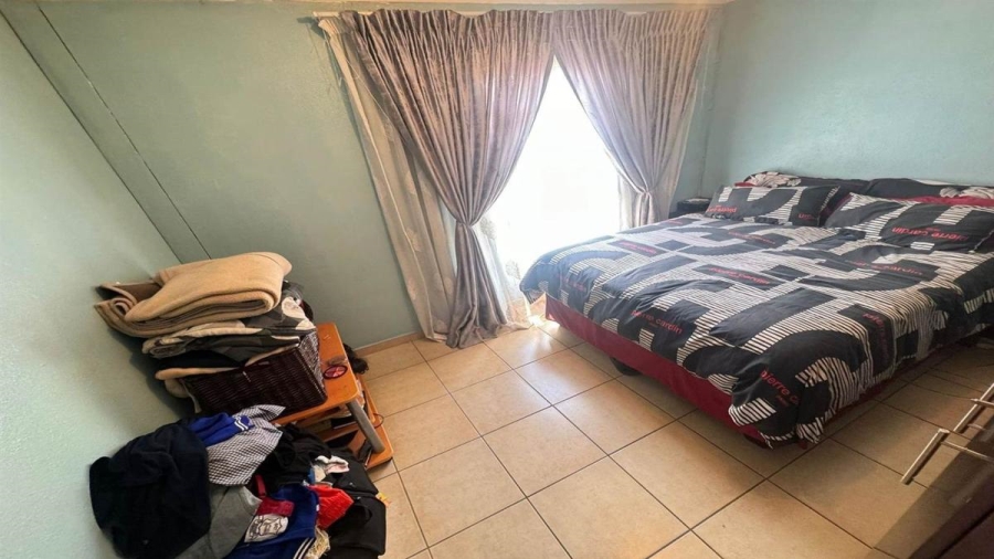 2 Bedroom Property for Sale in Windmill Park Gauteng