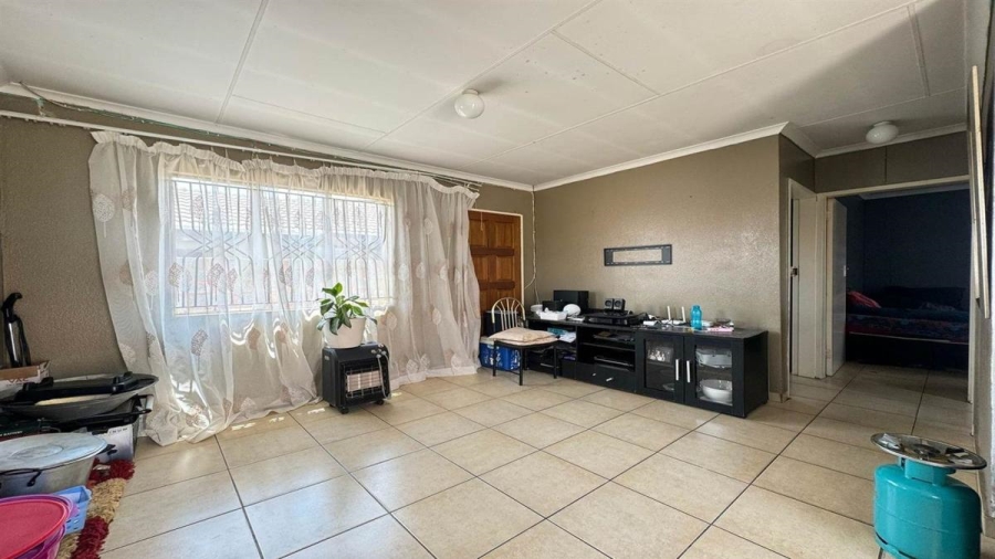 2 Bedroom Property for Sale in Windmill Park Gauteng