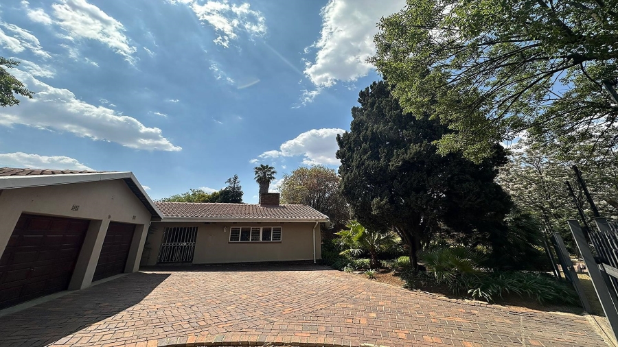 4 Bedroom Property for Sale in Morehill Gauteng