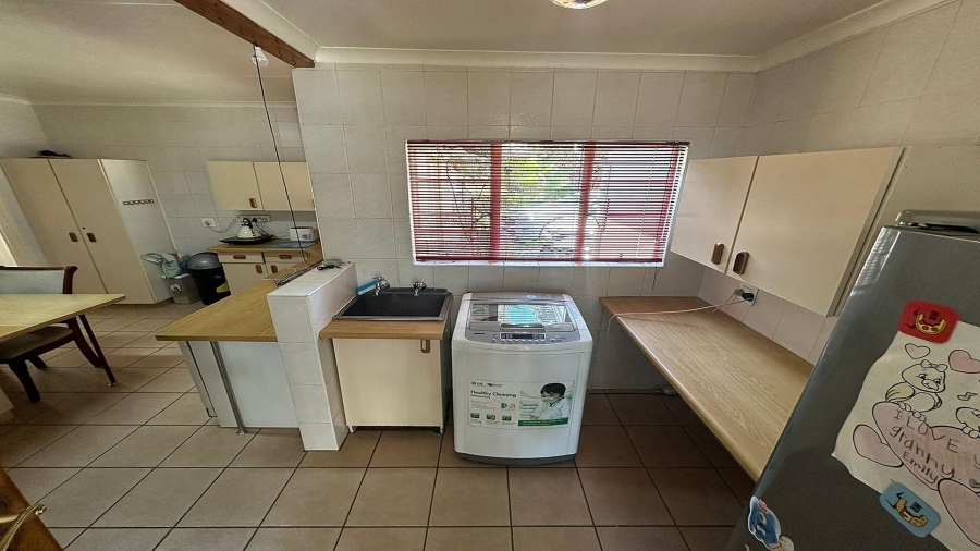 4 Bedroom Property for Sale in Morehill Gauteng