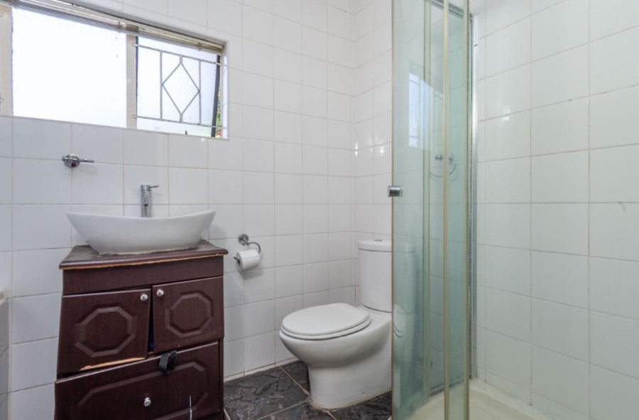 3 Bedroom Property for Sale in Glenvista Gauteng