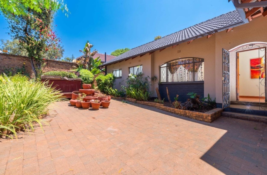 3 Bedroom Property for Sale in Glenvista Gauteng