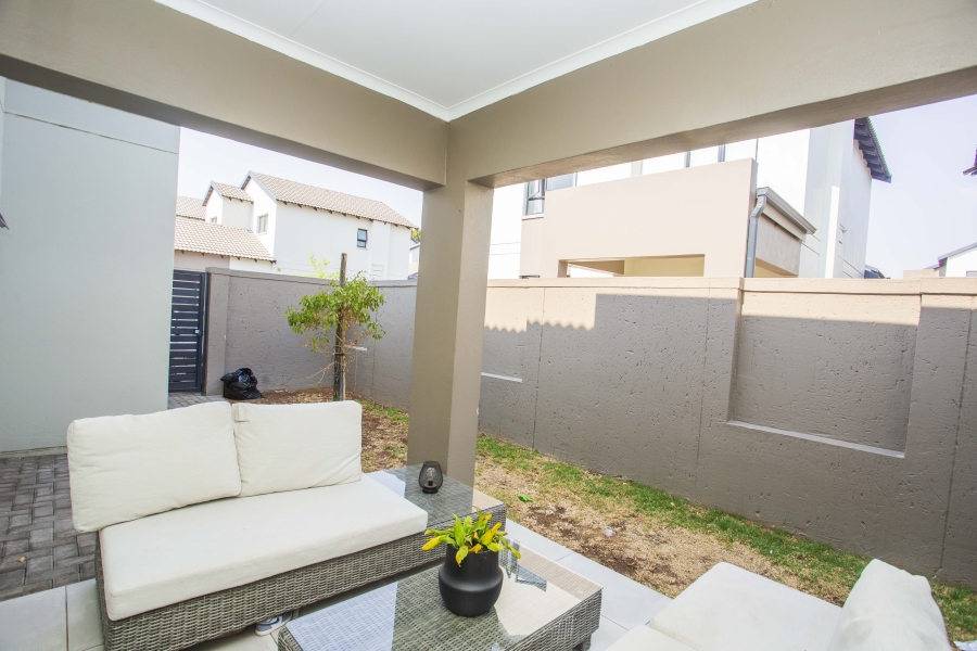 3 Bedroom Property for Sale in Broadacres Gauteng