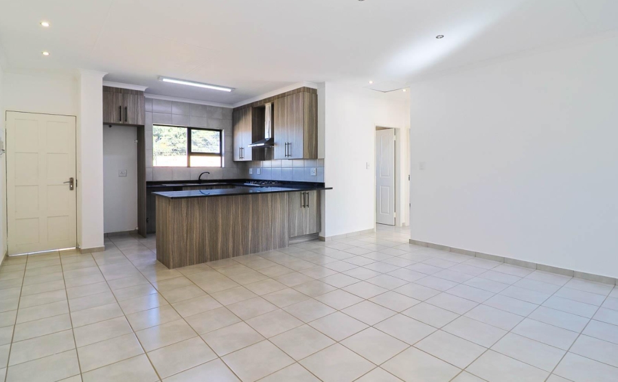 2 Bedroom Property for Sale in Brackendowns Gauteng