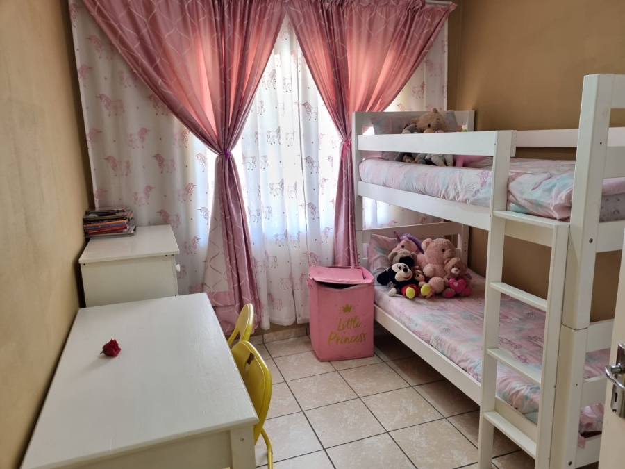 3 Bedroom Property for Sale in Liefde en Vrede Gauteng