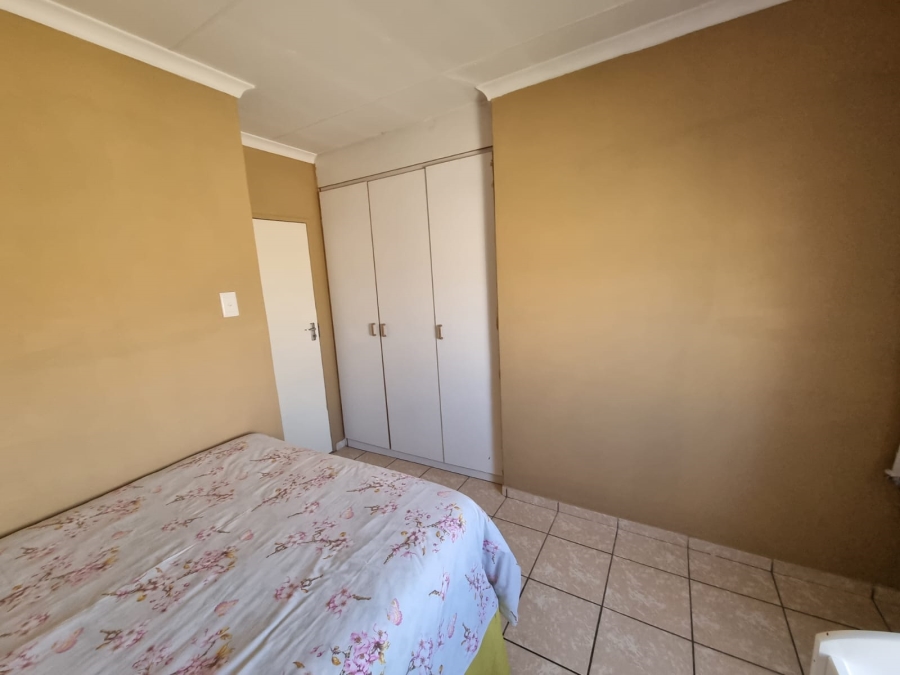 3 Bedroom Property for Sale in Liefde en Vrede Gauteng