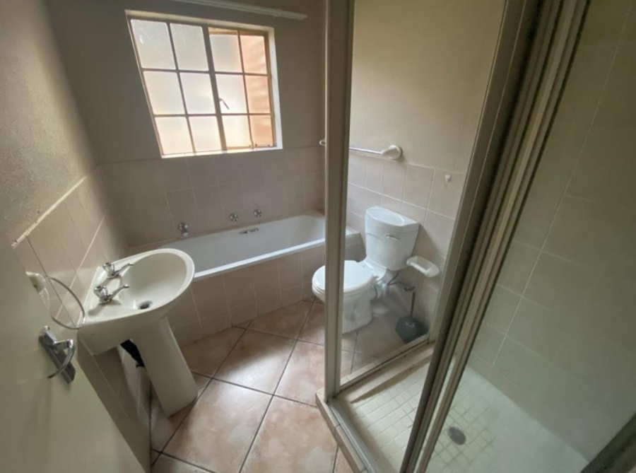 2 Bedroom Property for Sale in Northgate Gauteng