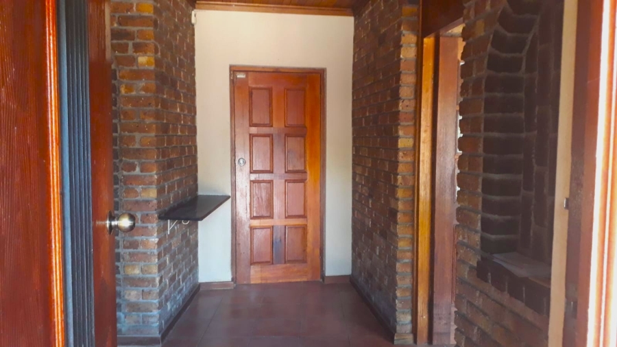 To Let 6 Bedroom Property for Rent in Rynfield Gauteng