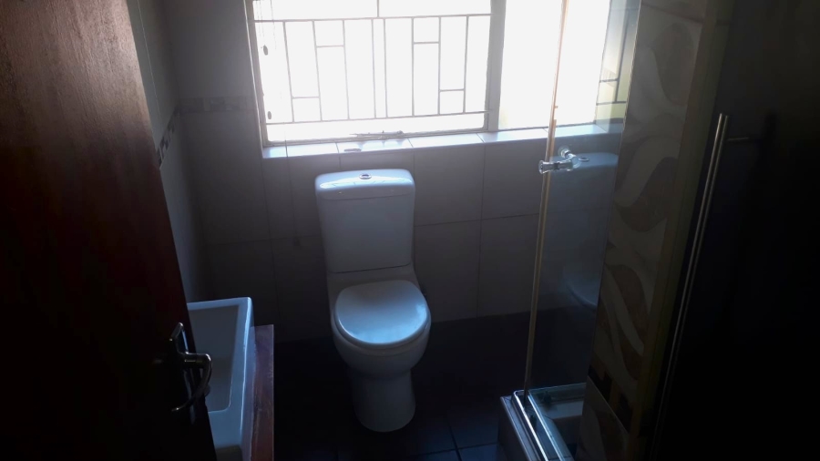 To Let 6 Bedroom Property for Rent in Rynfield Gauteng