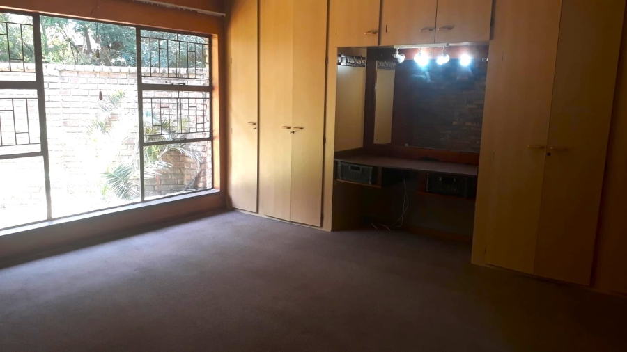 To Let 6 Bedroom Property for Rent in Rynfield Gauteng