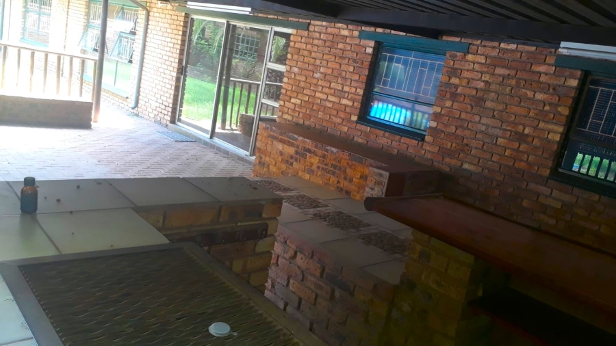 To Let 6 Bedroom Property for Rent in Rynfield Gauteng