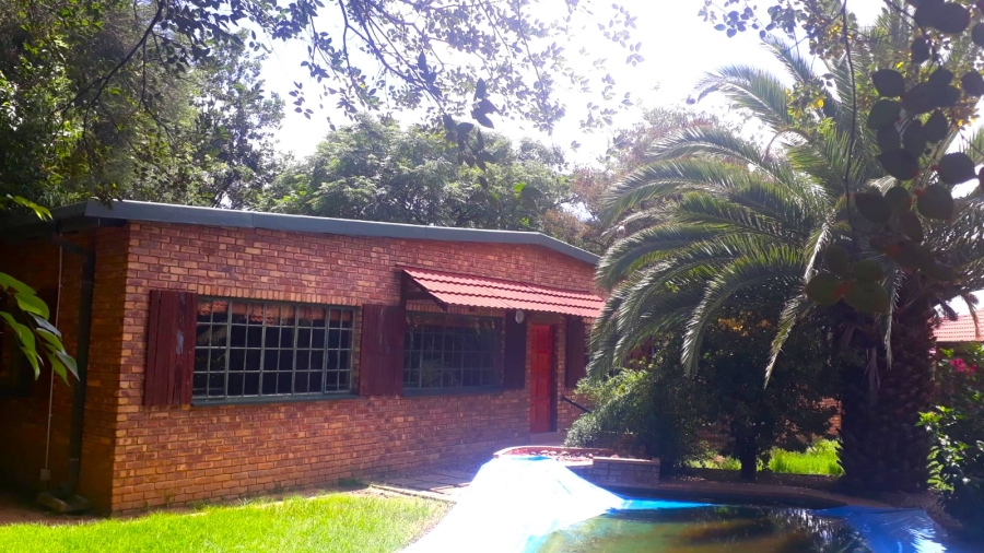 To Let 6 Bedroom Property for Rent in Rynfield Gauteng