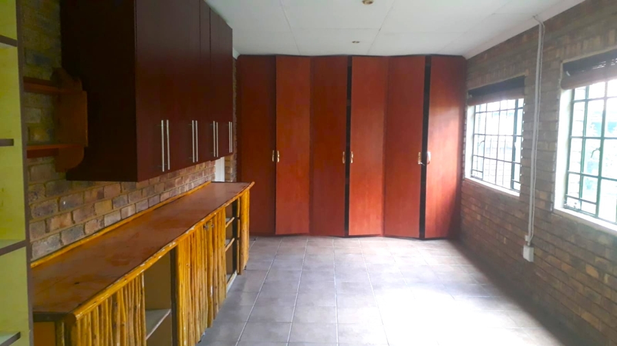 To Let 6 Bedroom Property for Rent in Rynfield Gauteng