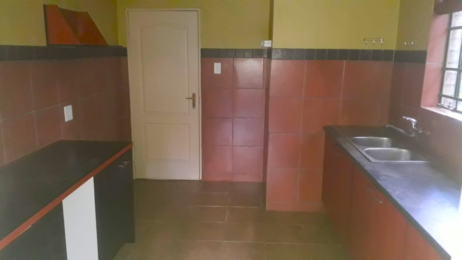 To Let 6 Bedroom Property for Rent in Rynfield Gauteng