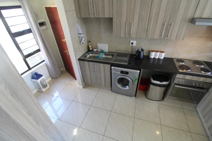 2 Bedroom Property for Sale in Brentwood Park Gauteng