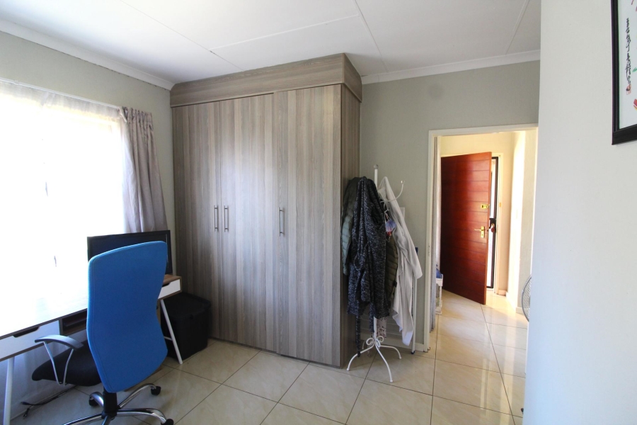 2 Bedroom Property for Sale in Brentwood Park Gauteng