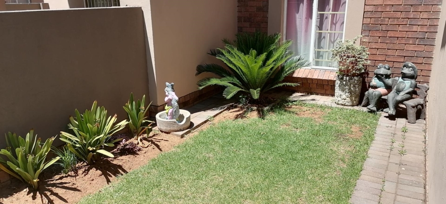 2 Bedroom Property for Sale in Brentwood Park Gauteng