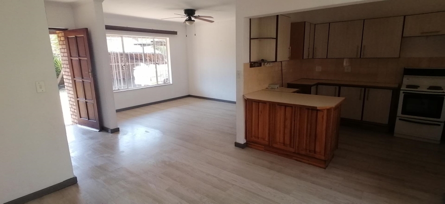 To Let 3 Bedroom Property for Rent in Bardene Gauteng