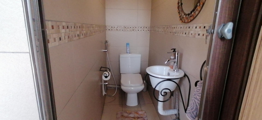 2 Bedroom Property for Sale in Benoni Central Gauteng