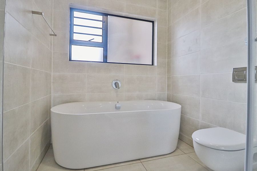 3 Bedroom Property for Sale in The Polofields Gauteng