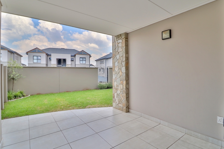 3 Bedroom Property for Sale in The Polofields Gauteng